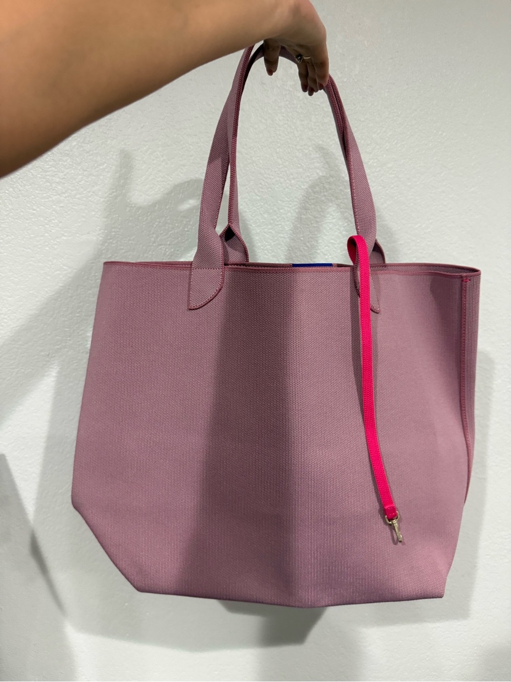 Rothy’s The Lightweight Tote Bag Light Petal Pink NWT - Picture 2 of 8